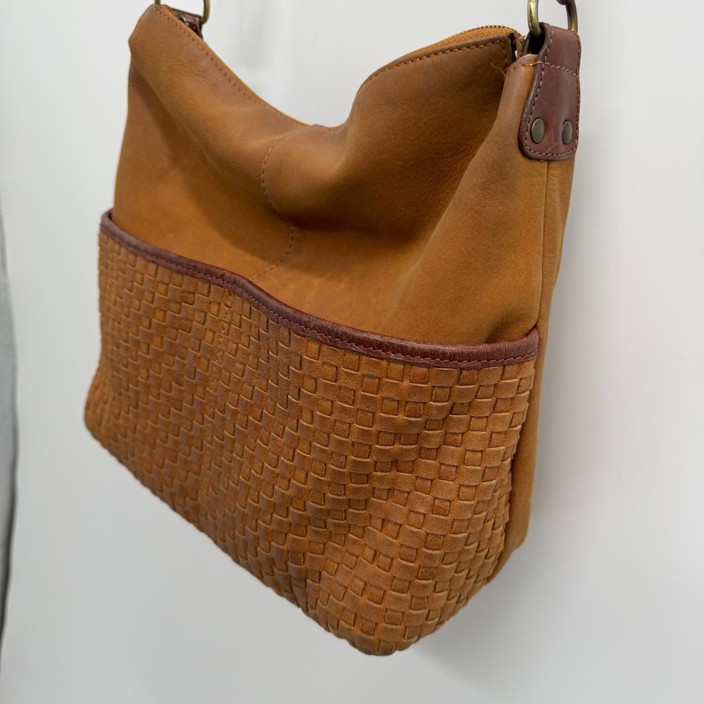 Sundance Brown Leather Woven Hobo Shoulder Bag Braided Strap Zip Closure Italy - Picture 2 of 15